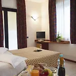 Отель Il Maglio 3*